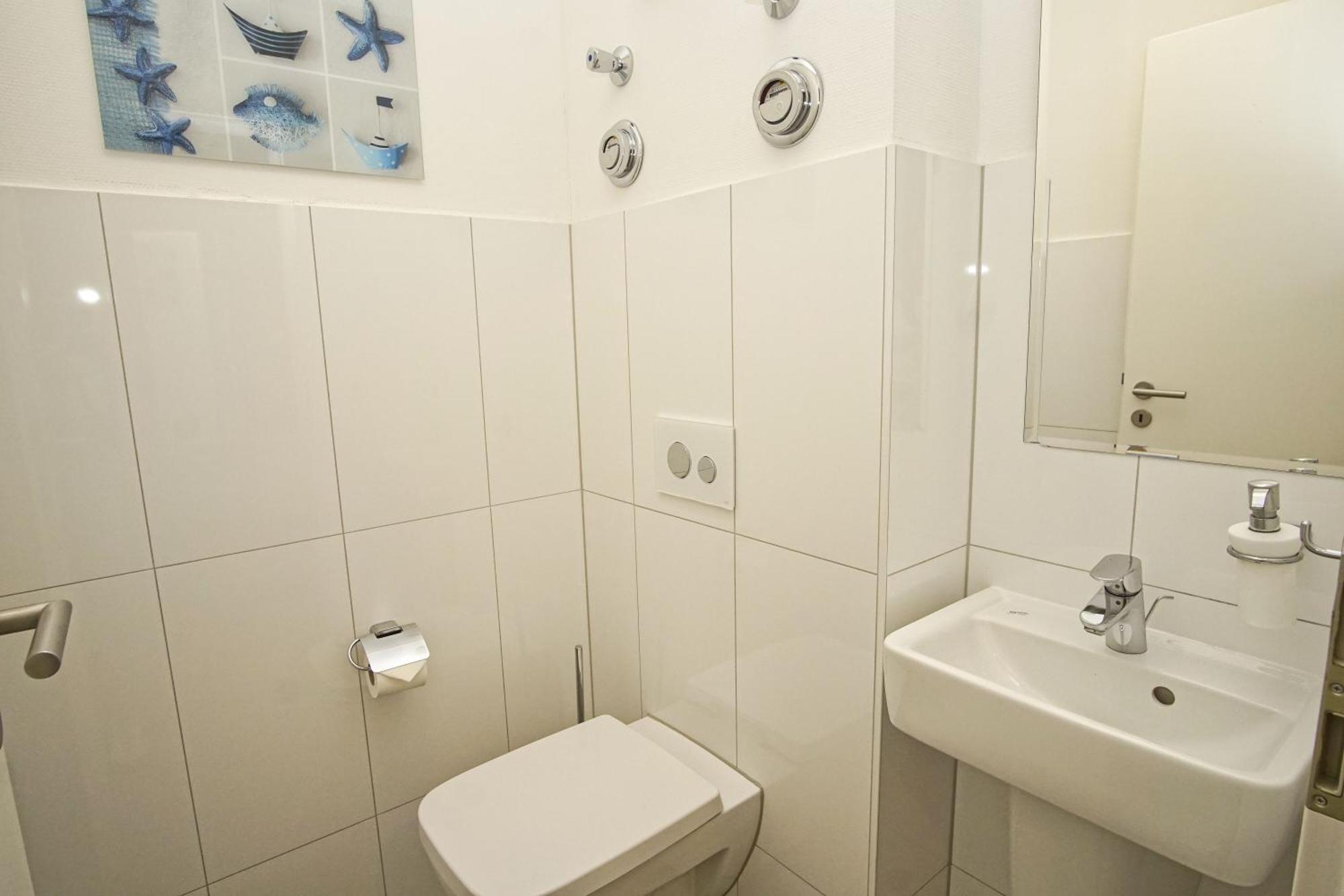 Balkon, Gratis Nutzung Vom Ahoi Erlebnisbad Und Sauna In Sellin- Meeresblick Fewo 59 Goehren  Zewnętrze zdjęcie